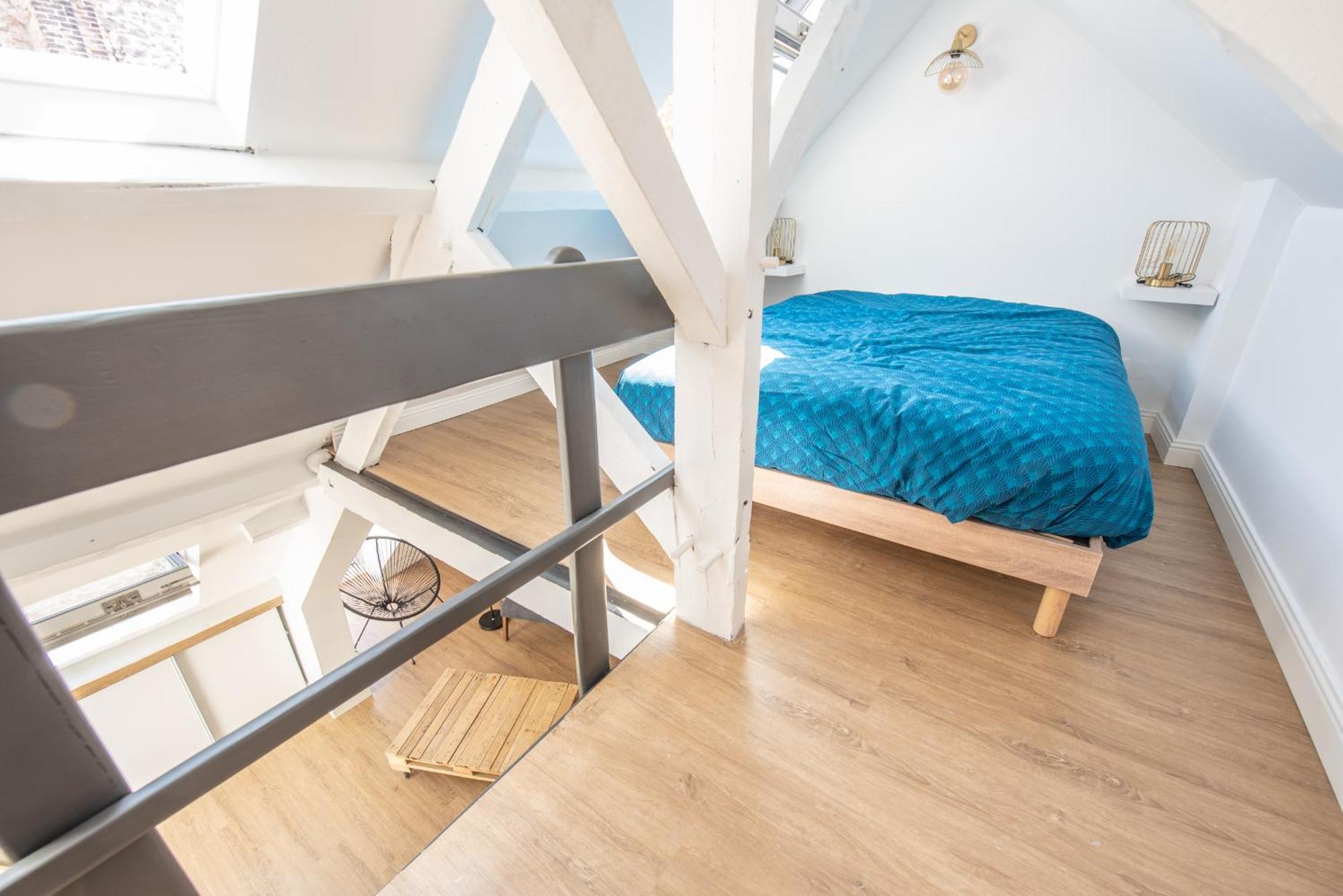 Au Nouveau Boulonnais - 4 Appartements Charmants Pour Couples, Familles Et Groupe D'Amis, Vieille Ville Et Centre Ville De Boulogne Sur Mer Exterior foto